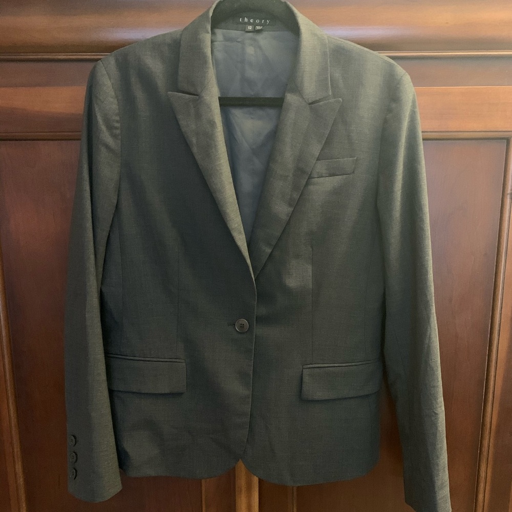 Women’s Theory Blazer